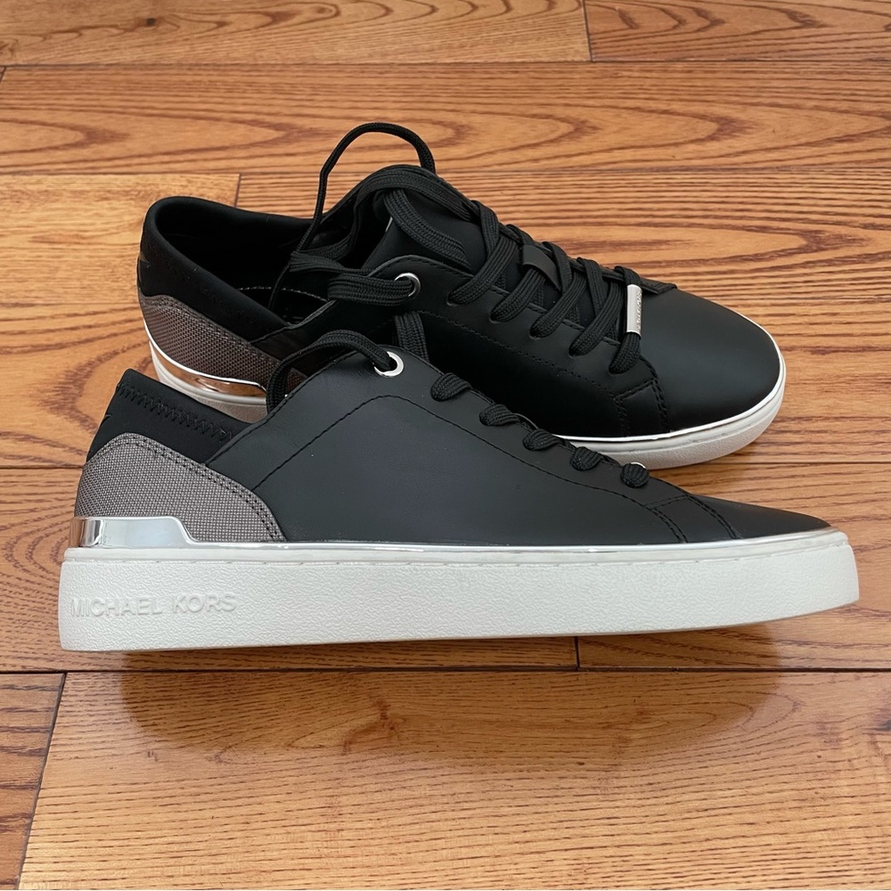 Michael Kors Women's Scout Lace Up Black Sneakers